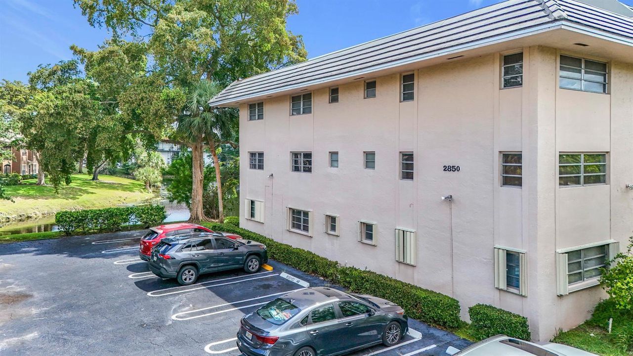 2850 Forest Hills Boulevard #212-69