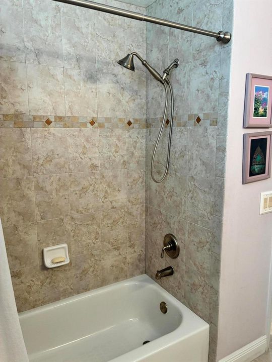 Bath 2 shower