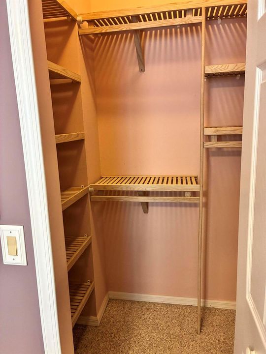 BR2 closet a