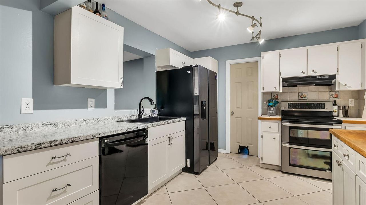 Spacious Kitchen