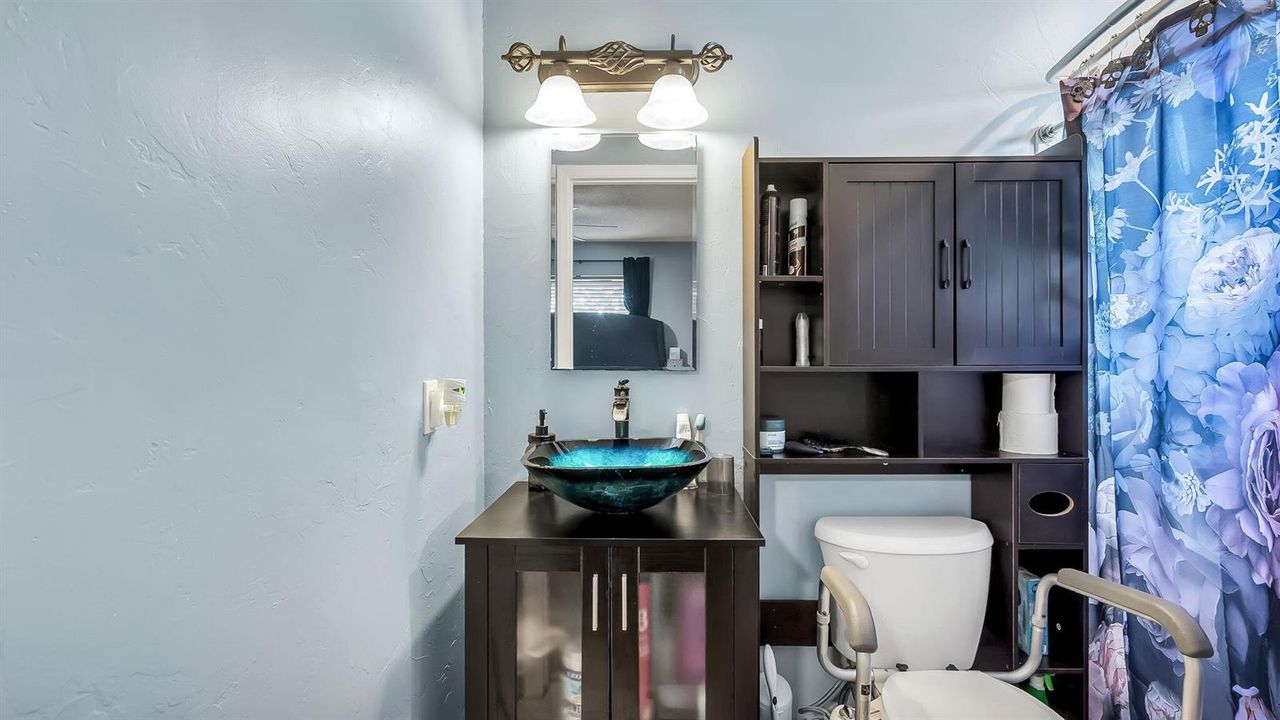 Primary Ensuite