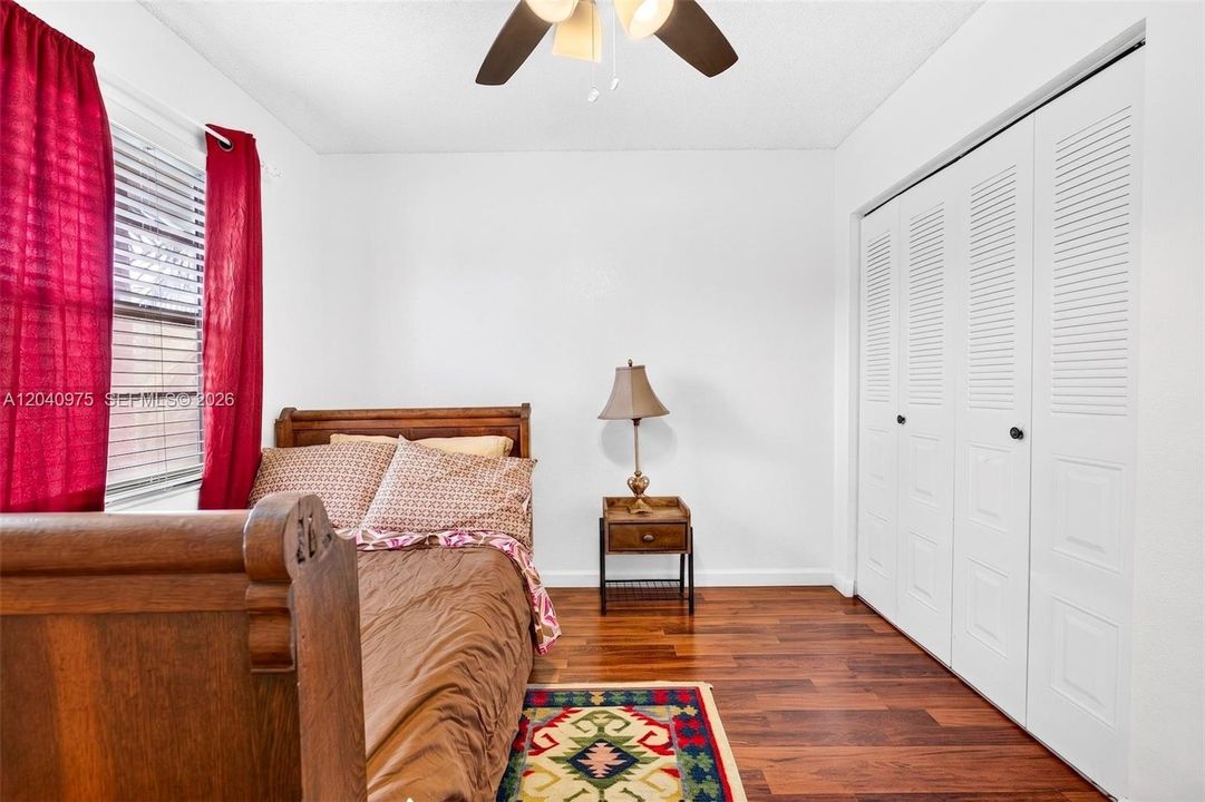 2nd Bedroom