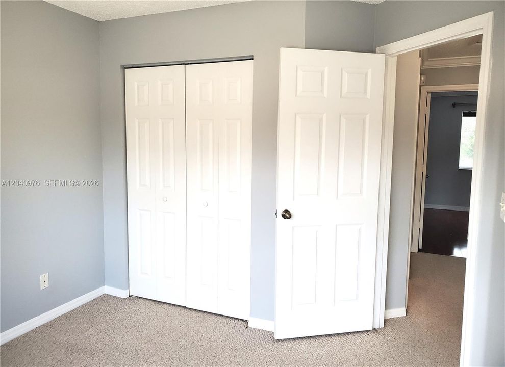 For Rent: $2,950 (3 beds, 2 baths, 1361 Square Feet)