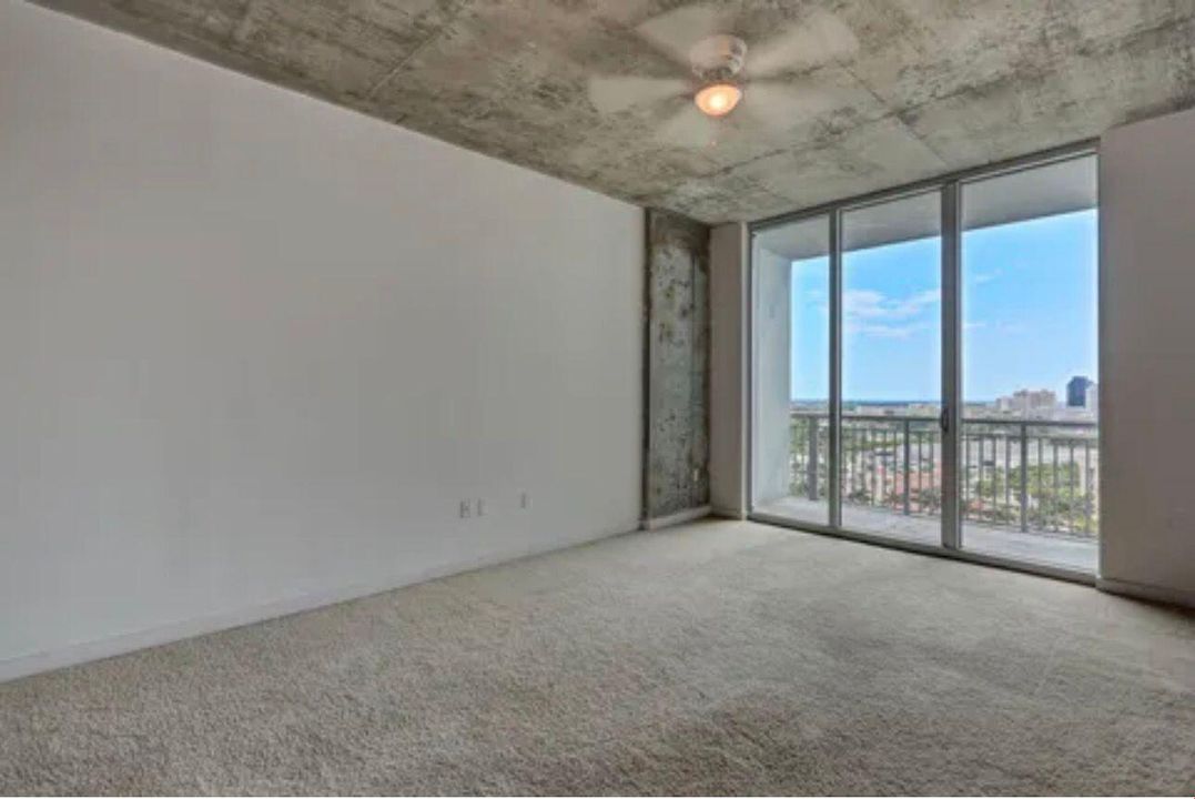 living room (2)