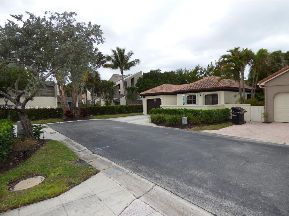 For Rent: $2,800 (2 beds, 2 baths, 1578 Square Feet)