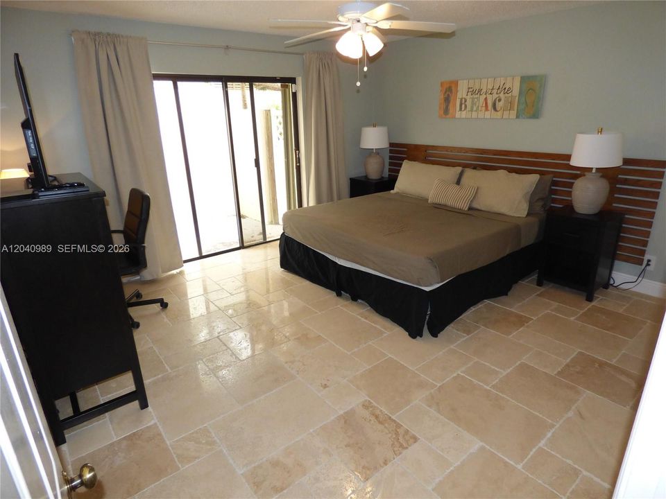 For Rent: $2,800 (2 beds, 2 baths, 1578 Square Feet)
