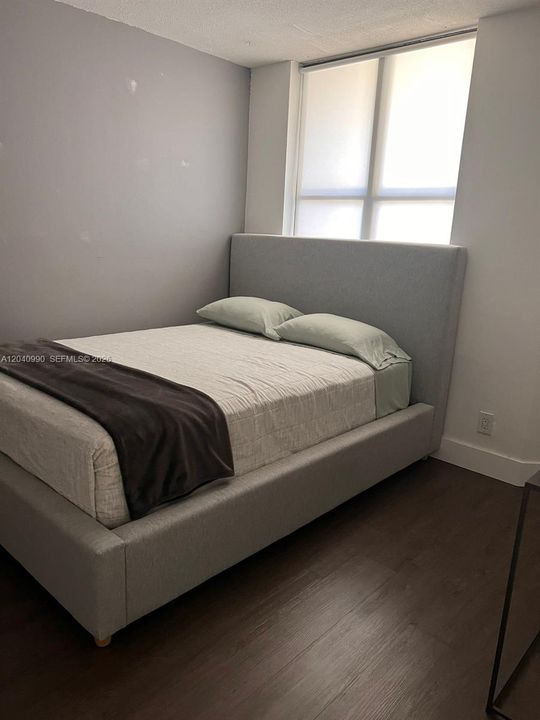 В аренду: $2,700 (2 спален, 2 ванн, 1257 Квадратных фут)