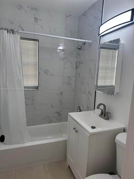 For Rent: $3,495 (4 beds, 2 baths, 1784 Square Feet)