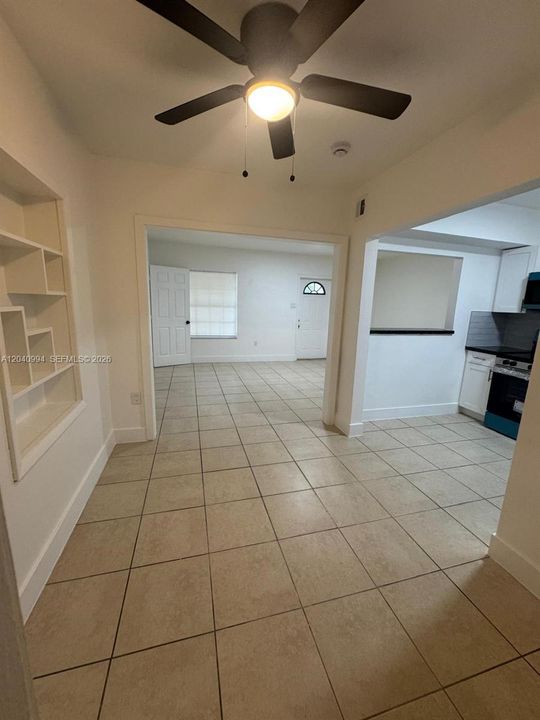 For Rent: $3,495 (4 beds, 2 baths, 1784 Square Feet)