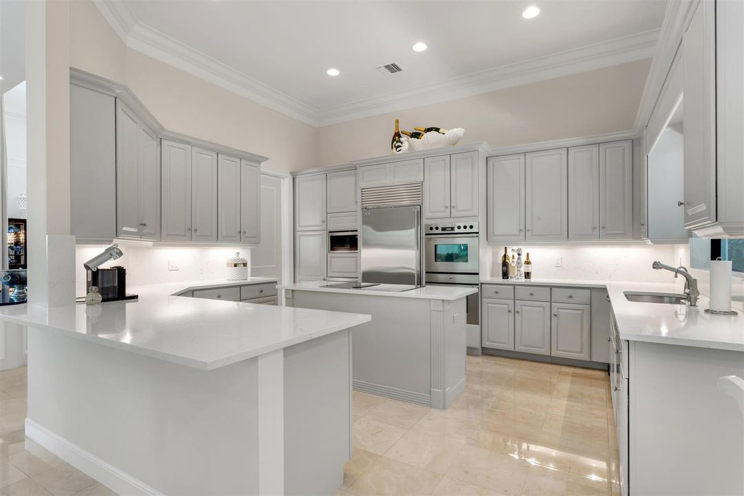 KITCHEN_ANGLE_LEFT