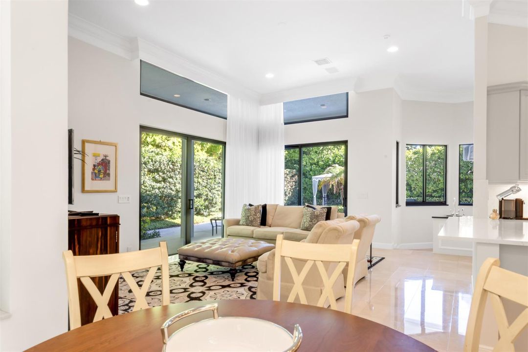 FAMILY_ROOM_TO_PATIO