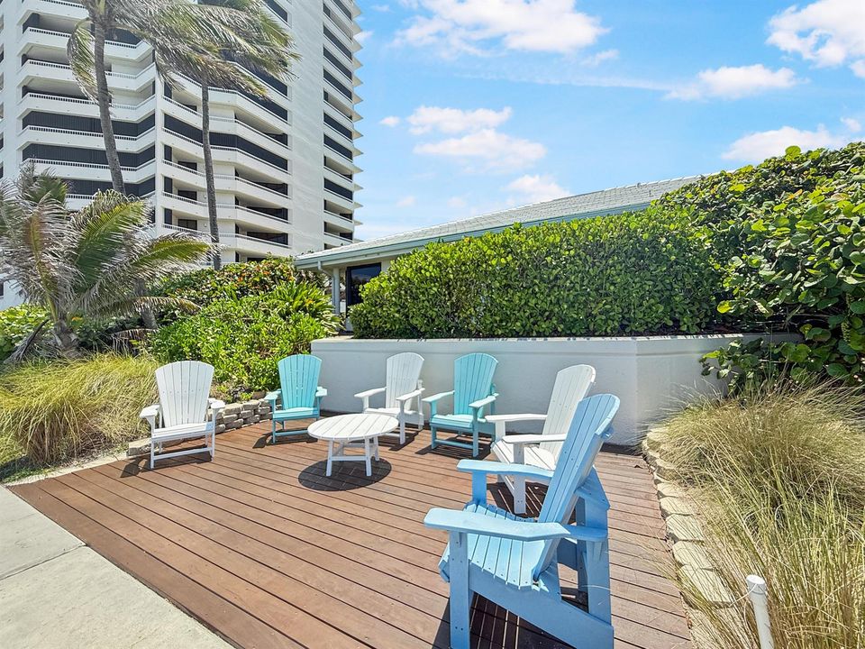 Beachside Seating