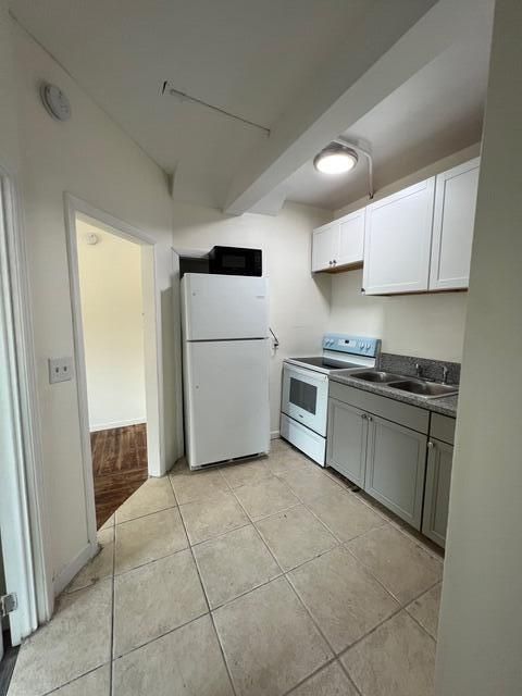 1709-2 kitchen