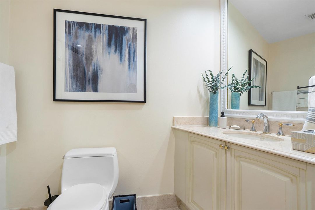 015-201SouthNarcissusAvenue-605-WestPalm