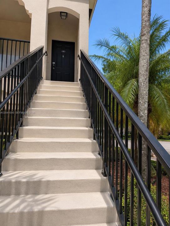 For Sale: $223,000 (1 beds, 1 baths, 1357 Square Feet)