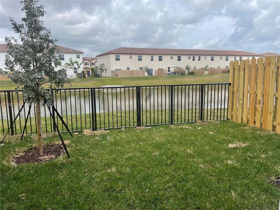 For Rent: $4,200 (4 beds, 2 baths, 1820 Square Feet)