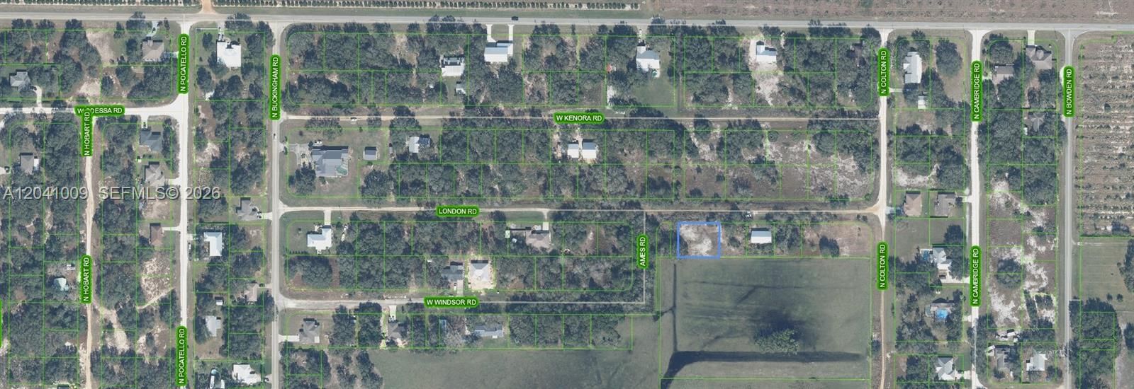 На продажу: $12,900 (0.28 acres)