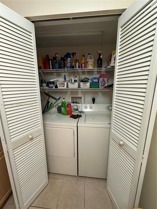 En Renta: $2,590 (2 camas, 2 baños, 1078 Pies cuadrados)