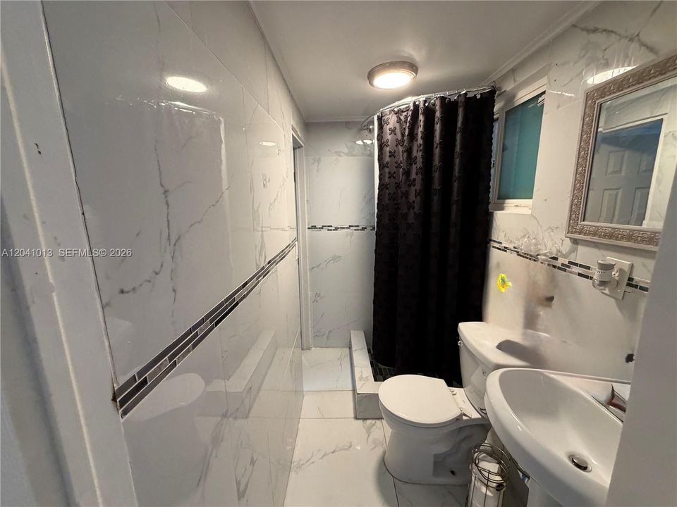 На продажу: $495,000 (3 спален, 2 ванн, 1129 Квадратных фут)