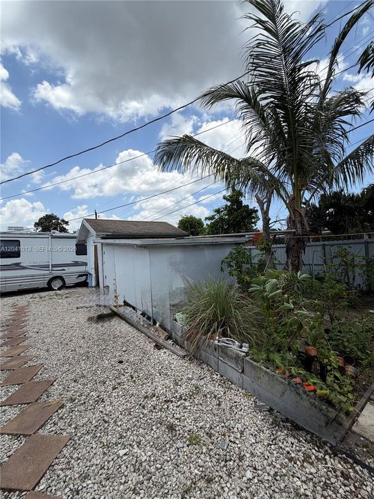 На продажу: $495,000 (3 спален, 2 ванн, 1129 Квадратных фут)