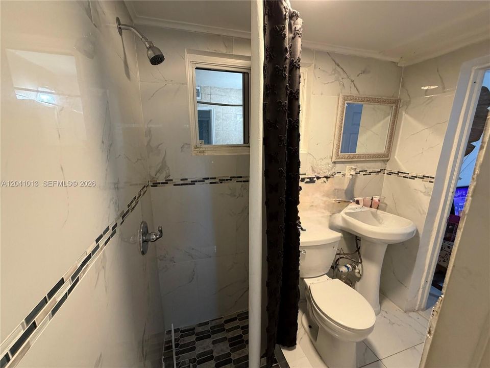 На продажу: $495,000 (3 спален, 2 ванн, 1129 Квадратных фут)