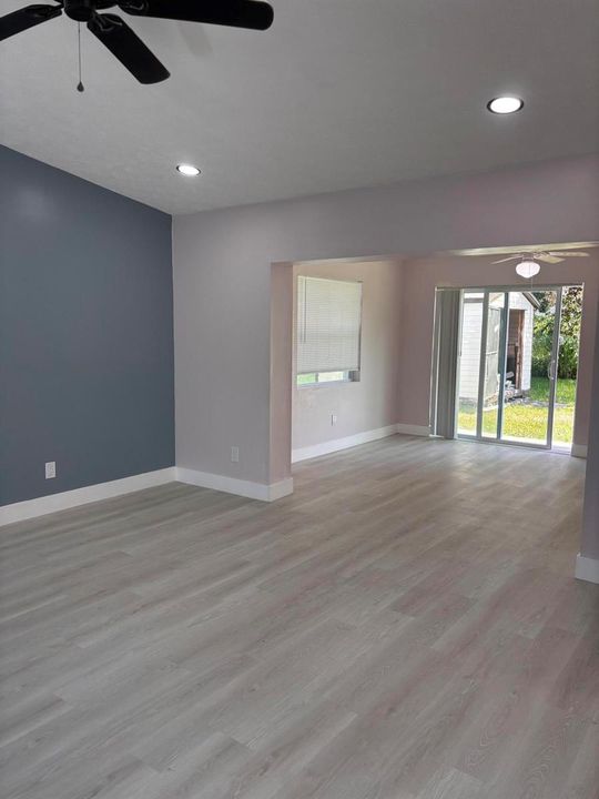 Front door/Living Room