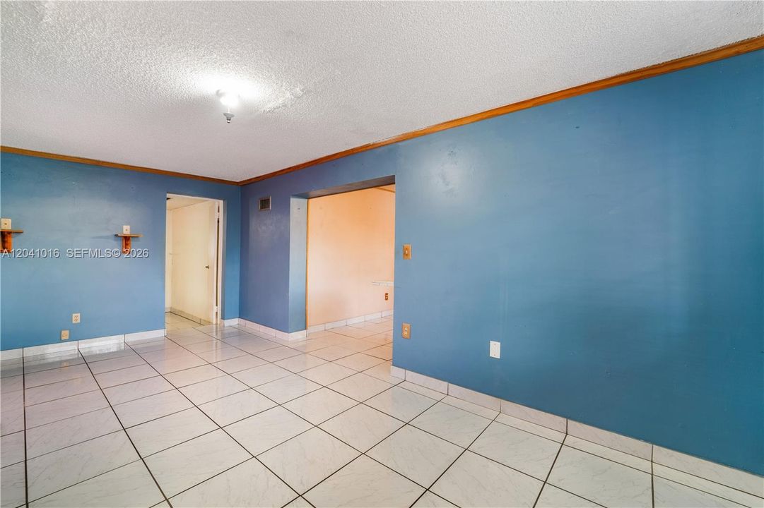 For Sale: $697,000 (3 beds, 2 baths, 1540 Square Feet)