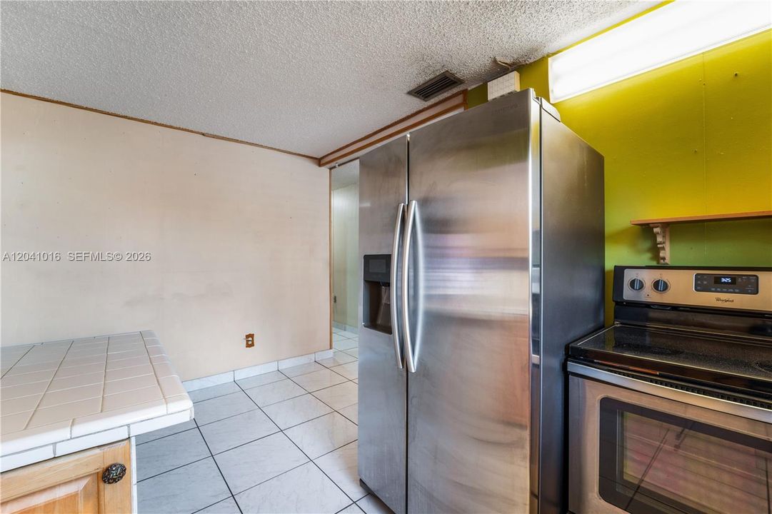 For Sale: $697,000 (3 beds, 2 baths, 1540 Square Feet)