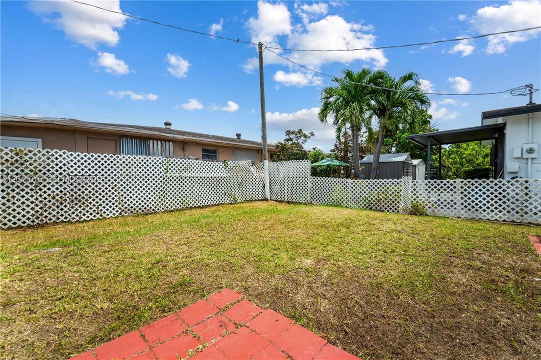 For Sale: $697,000 (3 beds, 2 baths, 1540 Square Feet)