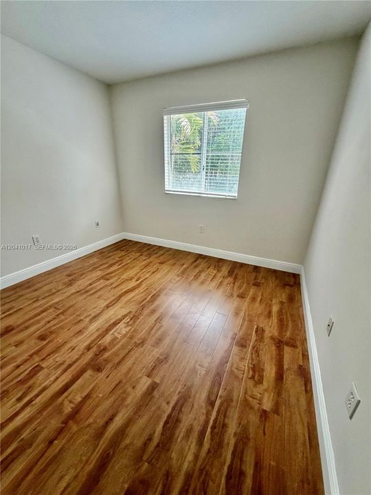 For Rent: $3,550 (3 beds, 2 baths, 1512 Square Feet)