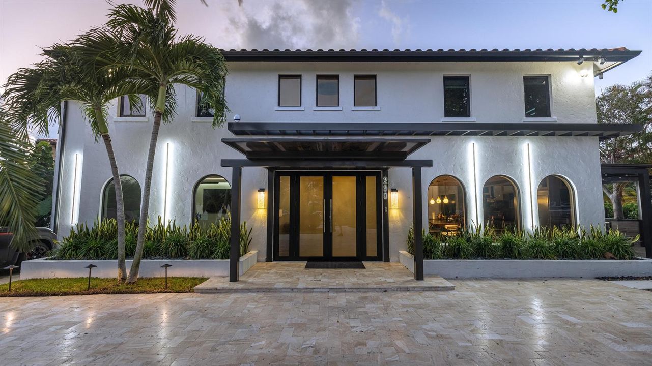 290 NW 6th Street, Boca Raton