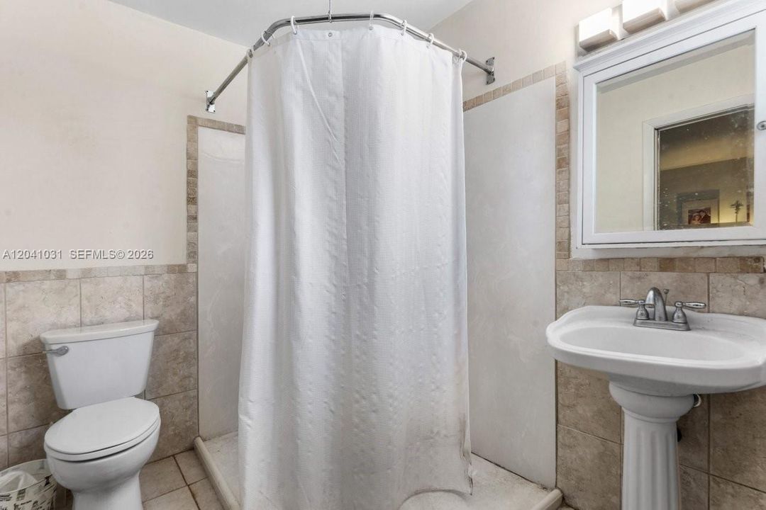 Primary Shower