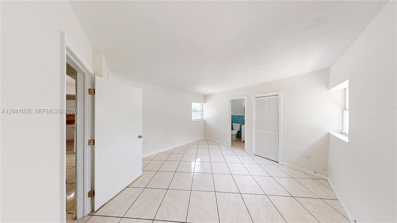 For Rent: $4,250 (5 beds, 5 baths, 0 Square Feet)