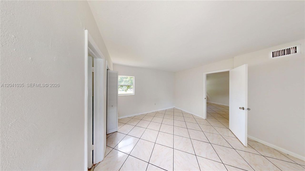 For Rent: $4,250 (5 beds, 5 baths, 0 Square Feet)