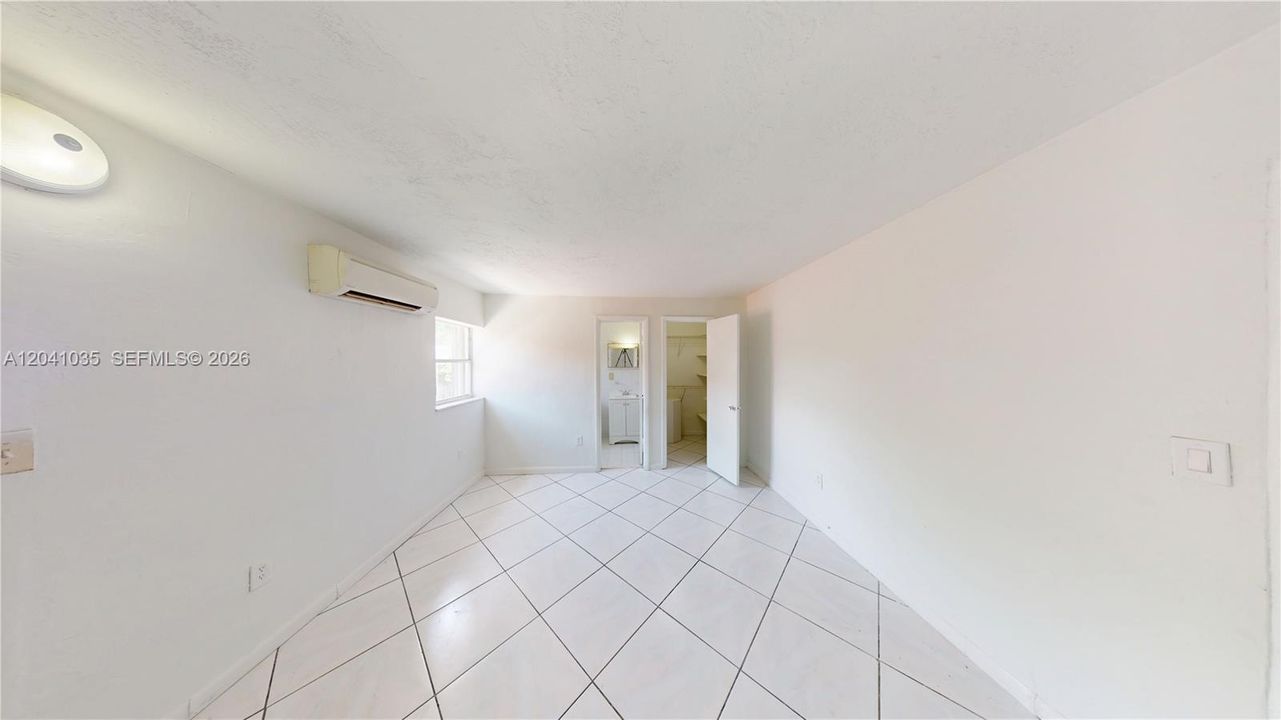 For Rent: $4,250 (5 beds, 5 baths, 0 Square Feet)