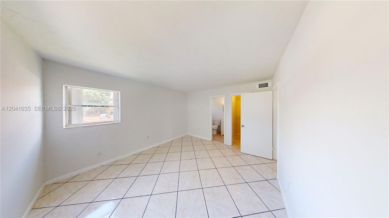For Rent: $4,250 (5 beds, 5 baths, 0 Square Feet)