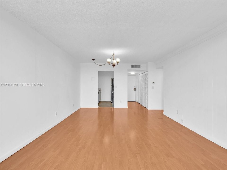 KEYSTONE TOWERS CONDO For Sale 2020 NE 135th St # 601NORTH MIAMI, FL 33181