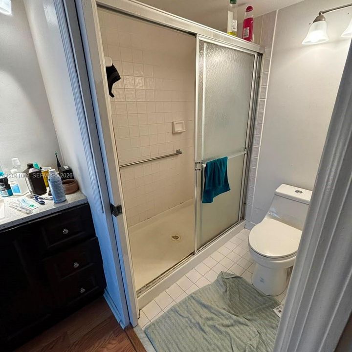 For Sale: $99,900 (2 beds, 2 baths, 1030 Square Feet)