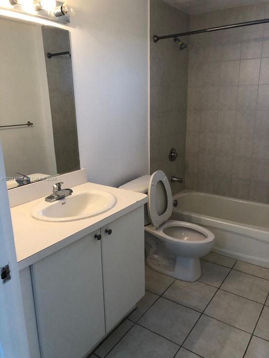 For Rent: $1,950 (1 beds, 1 baths, 543 Square Feet)