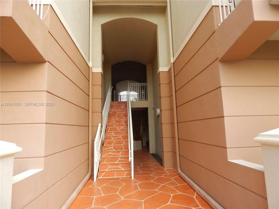 For Sale: $440,000 (3 beds, 2 baths, 1364 Square Feet)