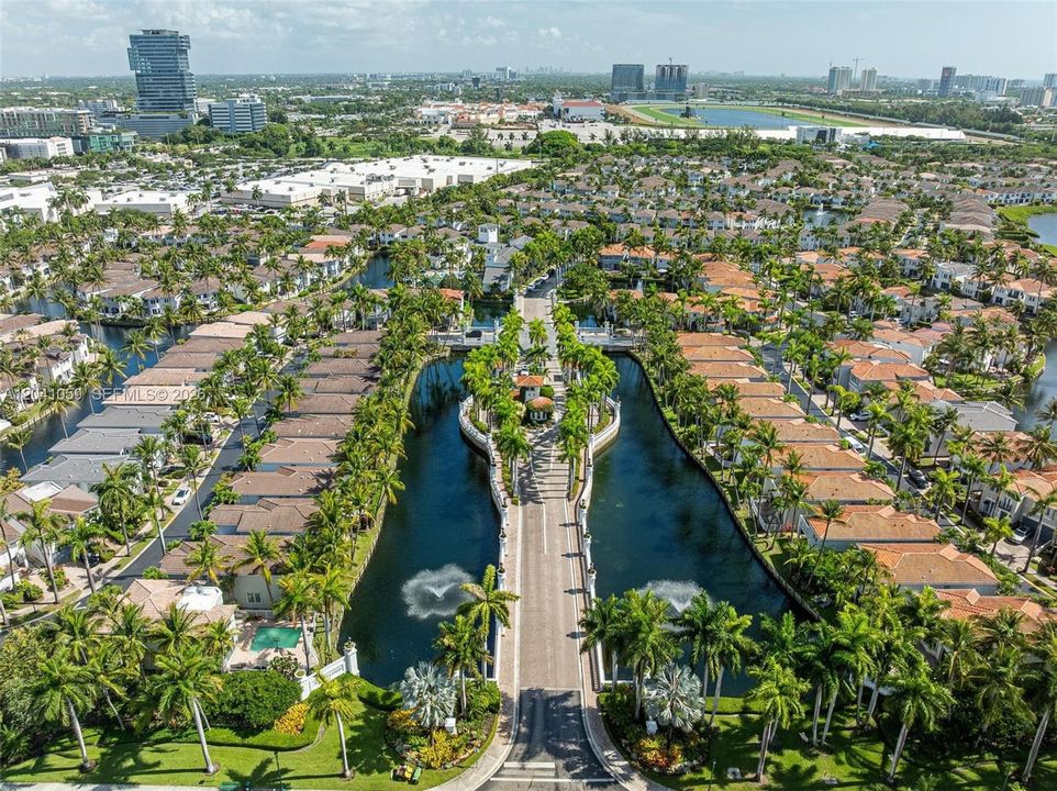 На продажу: $1,749,000 (3 спален, 2 ванн, 2306 Квадратных фут)