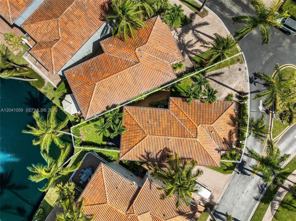 На продажу: $1,749,000 (3 спален, 2 ванн, 2306 Квадратных фут)
