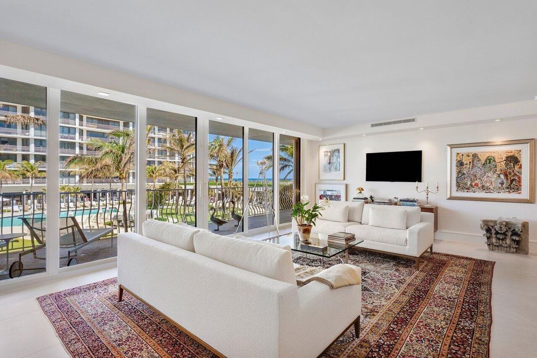 Living Room & Pool View