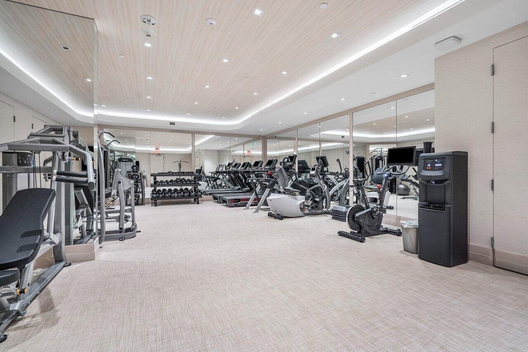 2000 Fitness Room