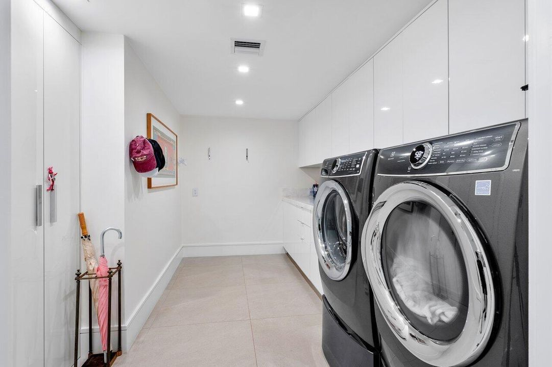 Laundry & Storage