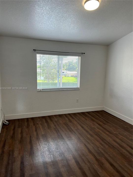 For Sale: $395,000 (3 beds, 2 baths, 1440 Square Feet)