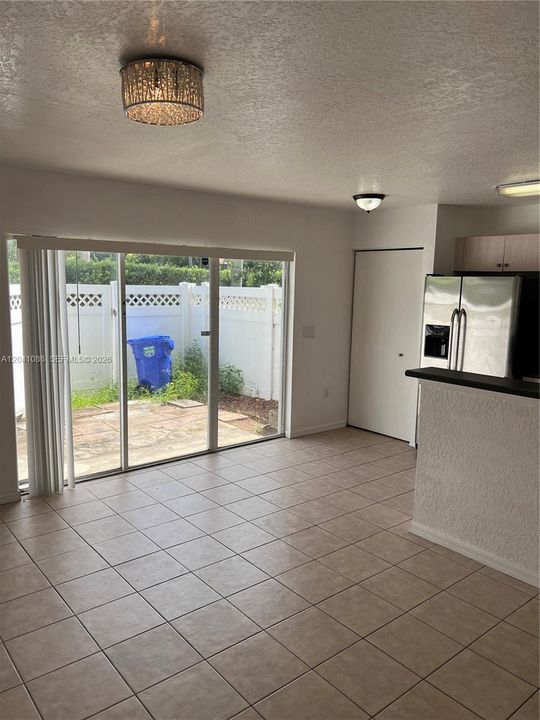 For Sale: $395,000 (3 beds, 2 baths, 1440 Square Feet)
