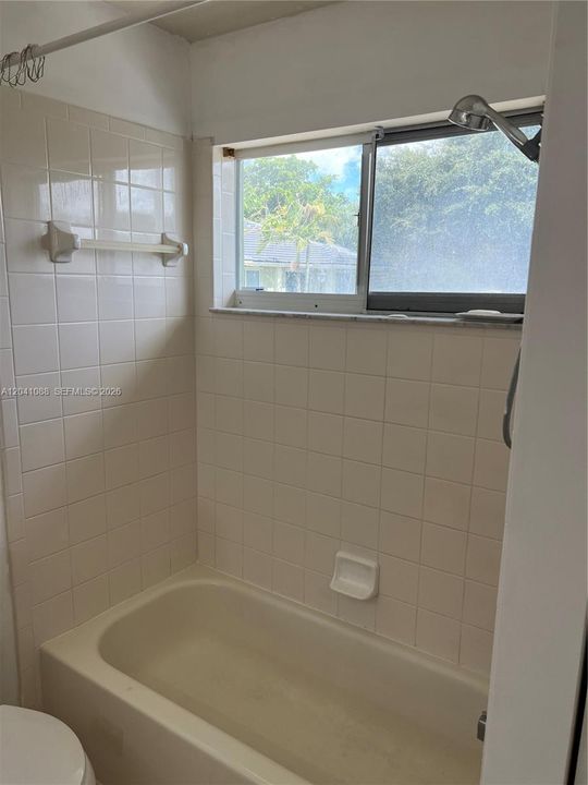 For Sale: $395,000 (3 beds, 2 baths, 1440 Square Feet)