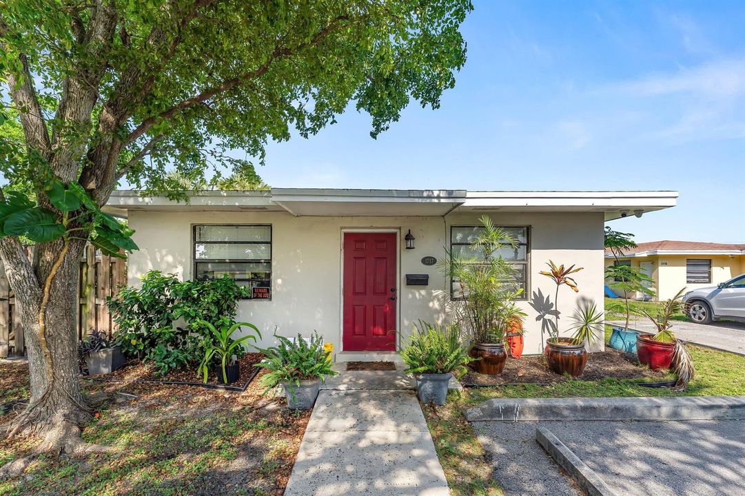 001-1717Northeast3rdAvenue-DelrayBeach-F