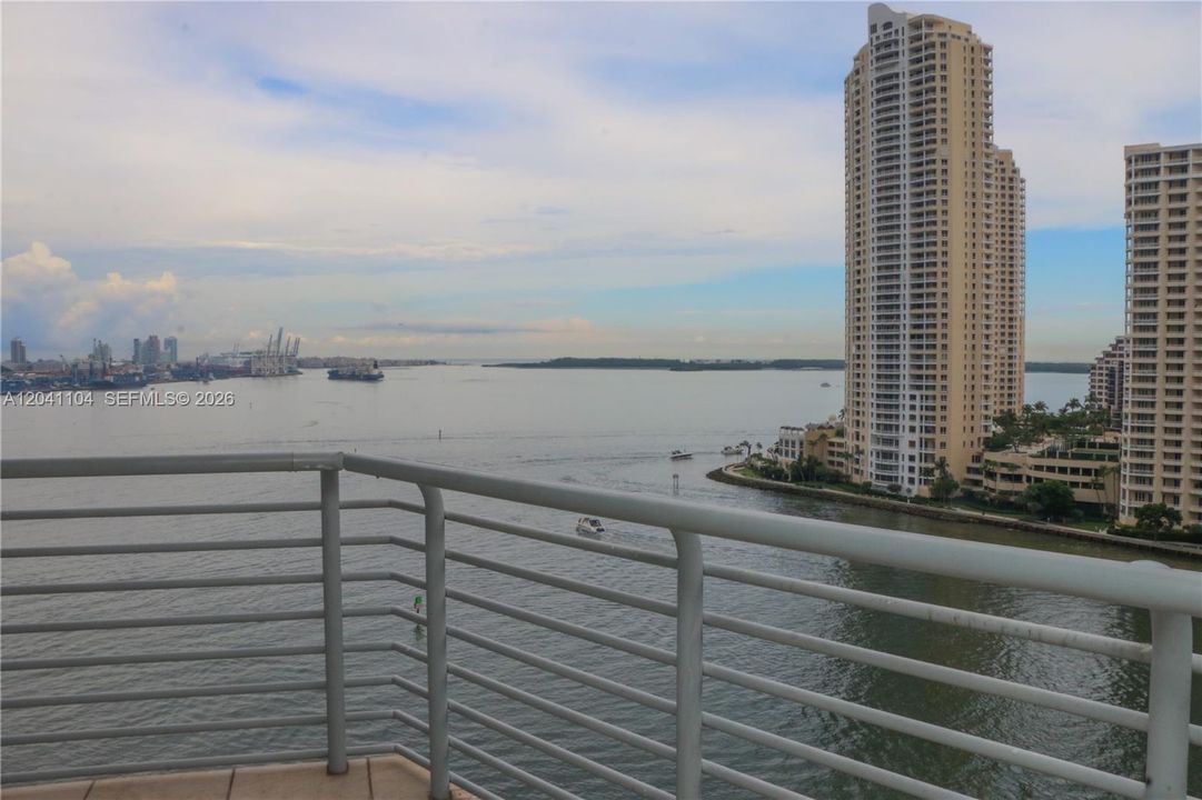 For Rent: $6,500 (3 beds, 2 baths, 1792 Square Feet)